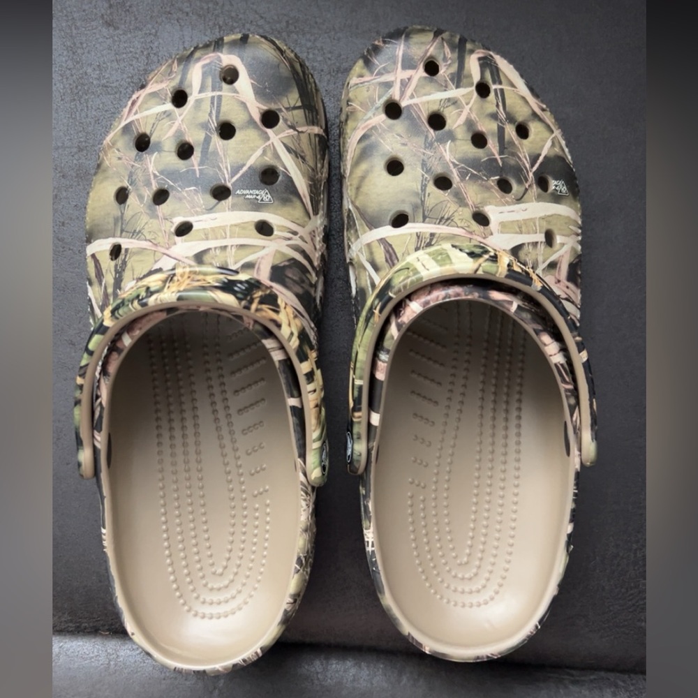Camo Crocs Size 10